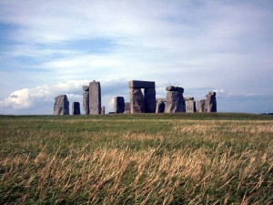 Stonehenge_by_eqgroove